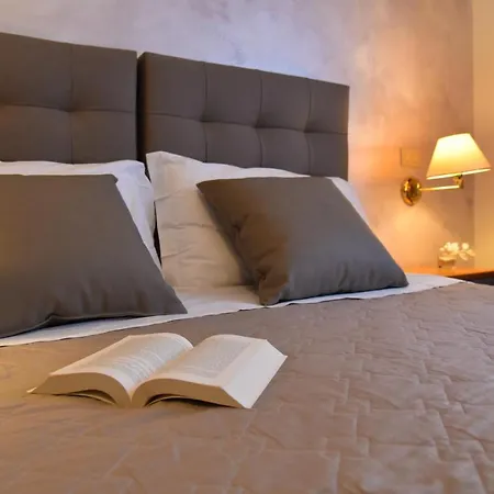 Hotel Crystal 3*