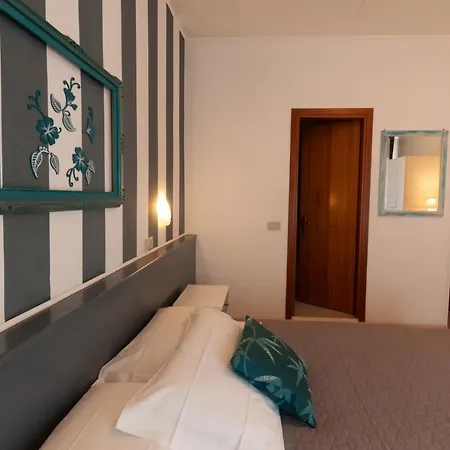 Crystal 3* Caorle