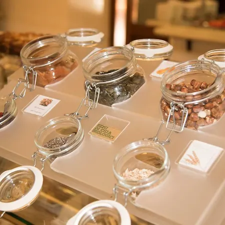 Crystal Hotel 3*